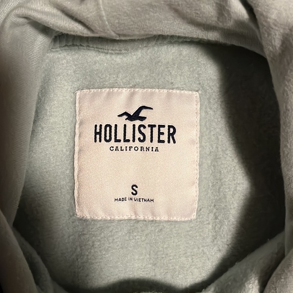 Hollister cropped hoodie size: small colour: mint - Picture 3 of 4